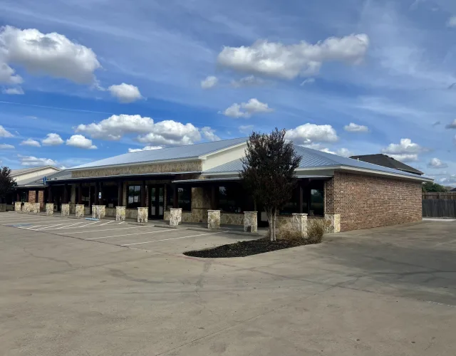 Commercial standing-seam metal roof