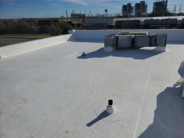 TPO flat roof installation